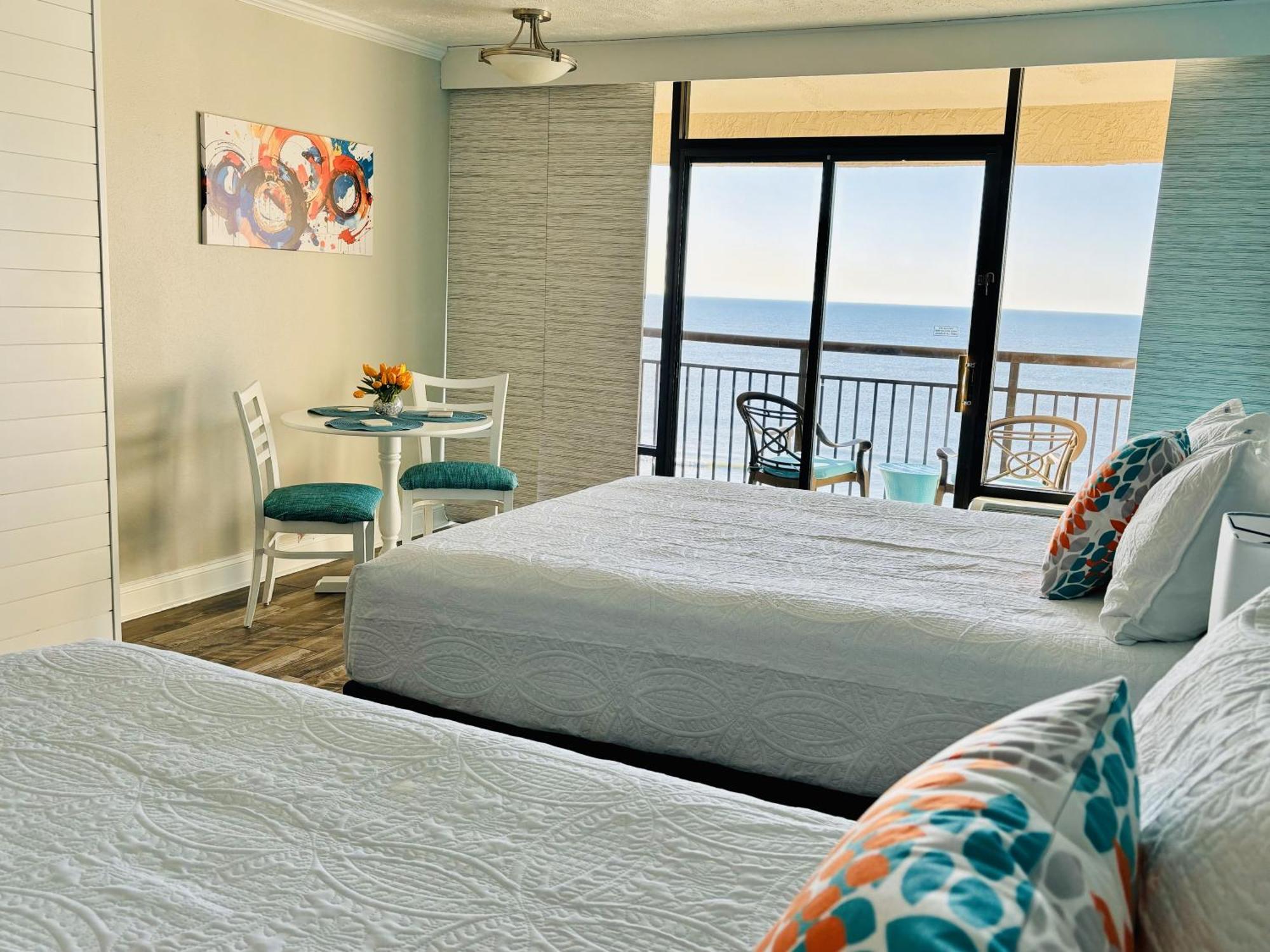 Sea La Vie Oceanfront Studio Миртл-Бич Экстерьер фото
