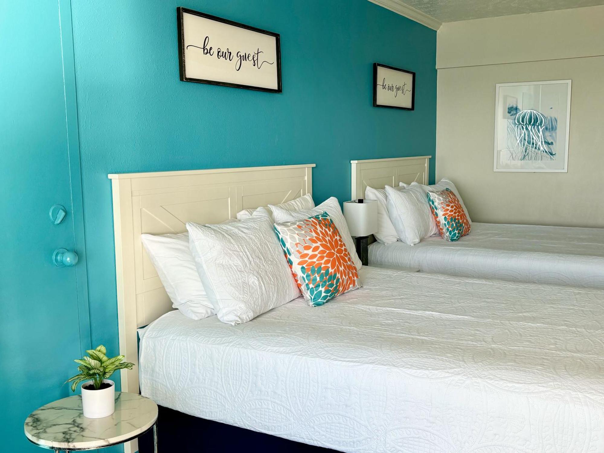 Sea La Vie Oceanfront Studio Миртл-Бич Экстерьер фото